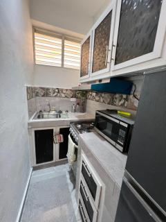 HABITACIONES CON VISTA a LA BAHIA LA FAMILIA - 9