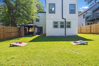 Urban Elegance Retreat 12 Minutes from Atlanta Downtown - 8