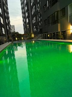Aurora Smart Homes- Modern 2BR Apartment with Pool & Gym,Kilimani - 3