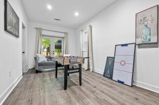 Urban Elegance Retreat 12 Minutes from Atlanta Downtown - 5