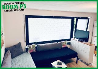Deine Pension, Family & Friends Room P3, 5 beds, 25qm, Check-in 4PM till 5AM - Creglingen - 5