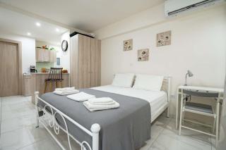 Luxe Loft Kolonaki - 1