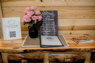 Rustic Wooden Cabin with Hot-tub in Campbellsville, Kentucky - 9