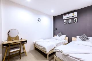 Sheikh Stay In Hostel - 9