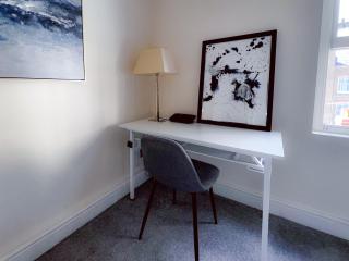 2BR Elegant Stay in Marylebone - 3