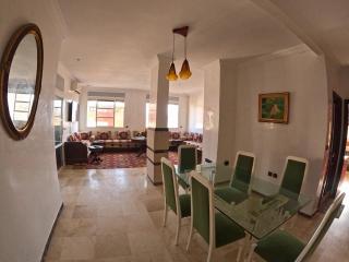 Logement familial spacieux - 0