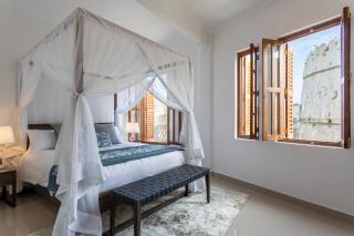 Fort View Luxury Accommodation - 9