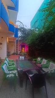 Coral Country Homestay - Agra - 1