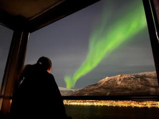 The Arctic Gaze with free parking - 0