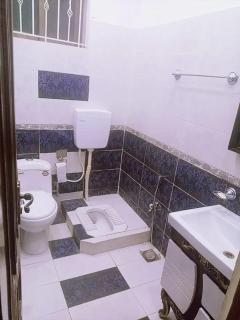 Luxury Living Guest House Islamabad - 9