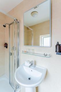 Dan Linehan's B&B - 6