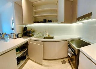 Modern 2BR Apartment, 4beds - Yas Island, in front of Sea World - 4