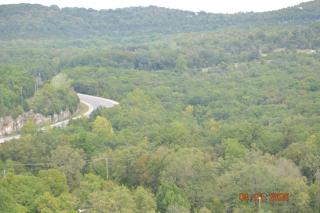 Hillside Retreat - 9