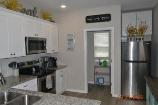 Hillside Retreat - 3