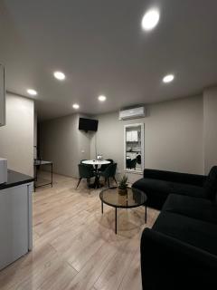 DHARMA Stay APARTAMENTAI su terasa ir vaizdu į miestą - 3