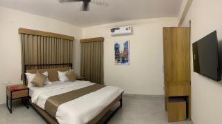 DeVerveil Service Apartment - 3