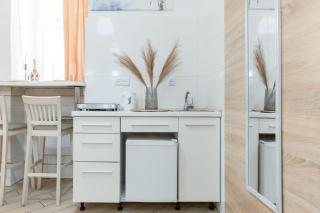 SMART APARTMENTS З РЕМОНТОМ ДЕШЕВО В ЦЕНТРІ пл Теодора 5 - 8