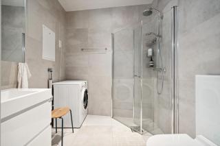 Central and modern - 6