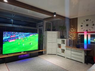 Villa Vip pokoje,śniadanie,Apartament kinowy - 4