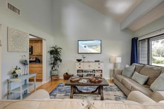 269 Turnberry Village - 7
