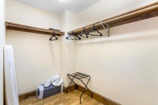 Cabin Zen, Riverfront, Hot Tub, Arcades, Sleeps 8 - 5