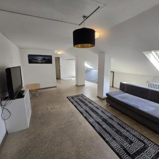 Freundliches Privatzimmer mit Gemeinschaftsküche und Gemeinschaftsbad - 2