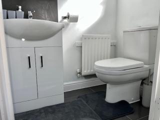 Home In Maidstone - 6