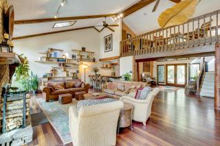 Luxe Poconos Pines Home with Beach and Amenities! - 6