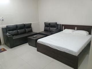 RVR TOWN LODGe - 0