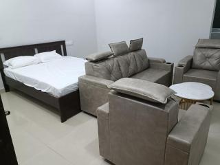 RVR TOWN LODGe - 2