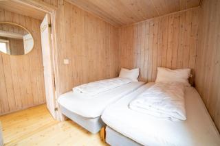 Cozy Renovated Fjord Stay with Boat - 1