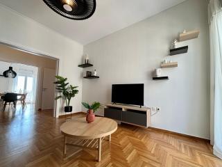 Cozy apartment in Kolonaki - 8