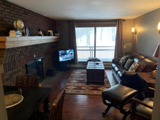 Ski-In, Ski-Out Sunrise Village Killington Condo - 2BR, Fireplace, Pool, Pet Friendly - 6