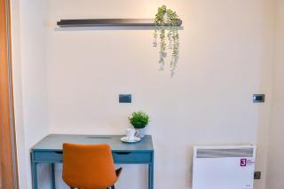 HOM I Amplio y Moderno Studio en Las Condes - 5