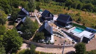 Te Astra Luxury Villa Resort and Spa - 9