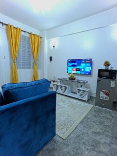 Jay Comfort home- Cozy 1BR next to Village Market, 2 Rivers mall, UN and The Embassies along Limuru Road - 8