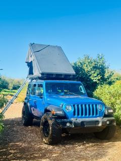 Nomad Jeep top tent camper 1 - 9