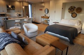 Modern Sound View Studio on Charming Queen Anne - 8