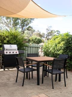 The Crossing Motel - 9