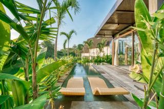 New Sleek 1BR Retreat with Pool Near Seminyak - 7