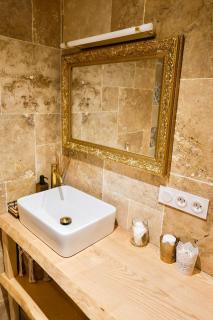 Charmante villa familiale, avec piscine privée, idéale pour une journée à la plage et proche des grands buffets - 1