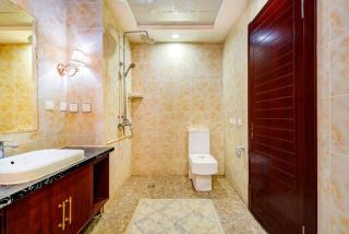 Peter International Hotel - 2