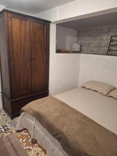 Central Suite - Tiny House - 1