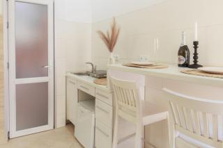 Smart Apartments! Невелика квартира з ремонтом в центрі - 7