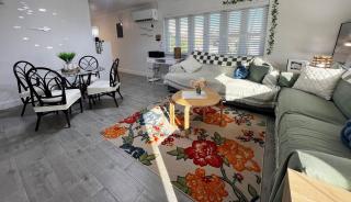 All Decked Out, Exuma - 7