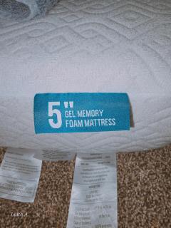 Males only budget mattress Sahred space NO smoking NO alcohol - 6