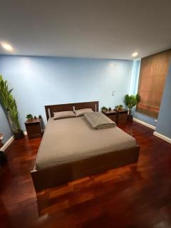 2 Bed Condo in the Heart of Bangkok - 5