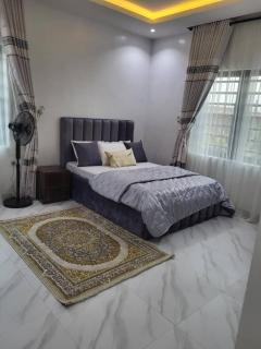 Cozy 3 Bedroom apartment at Gbagada - 1