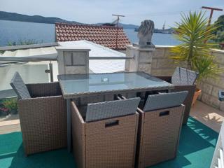 Two-bedroom Apartment With Sea View A1 - Trogir - 2
