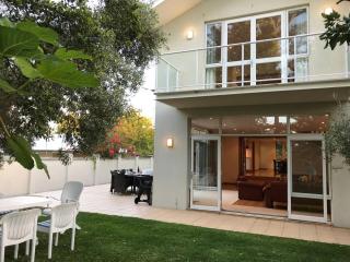 Riviera Retreat - Minutes to Geographe Bay and Town - 4